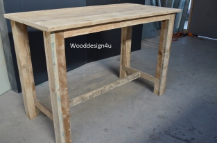 Standing table of scaffolding wood